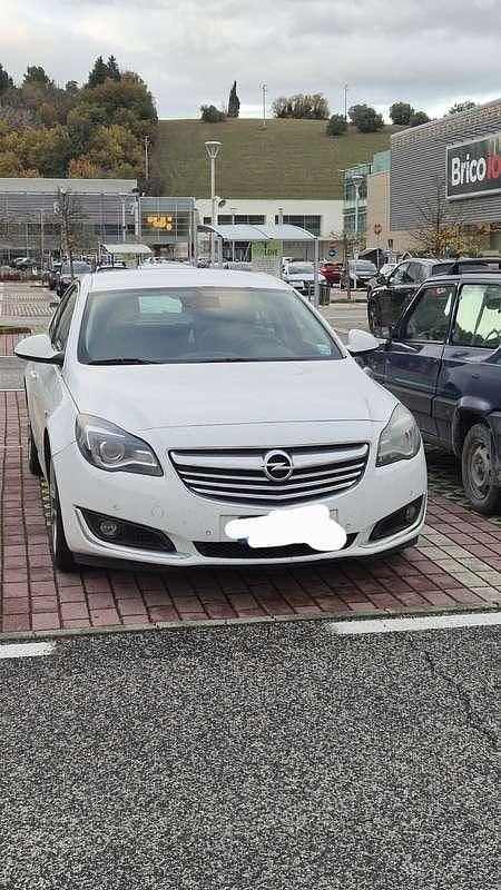 Usata Opel Insignia Innovation 140 CV (102 kW) 2014 Berlina