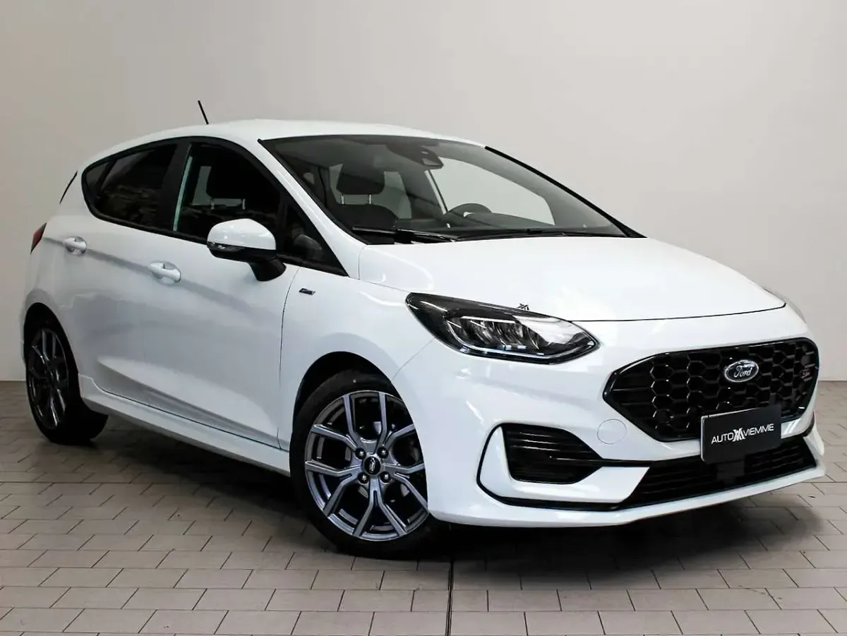 Usata Ford Fiesta ST-Line 125 CV (91 kW) 2024 Bianco Berlina