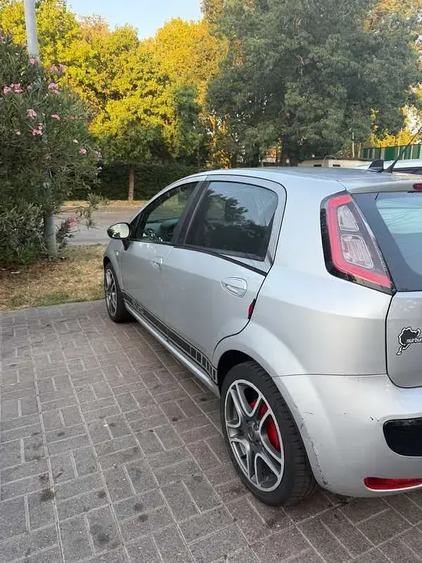 Usata Fiat Punto Evo Dynamic 77 CV (56 kW) 2011 Utilitaria