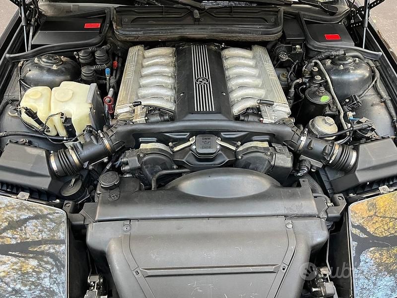 Begagnad BMW 850 299 HK (219 kW) 2013 Svart Sportkupé