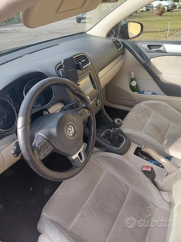 Usata VW Golf VI 122 CV (89 kW) 2010 Nero Utilitaria