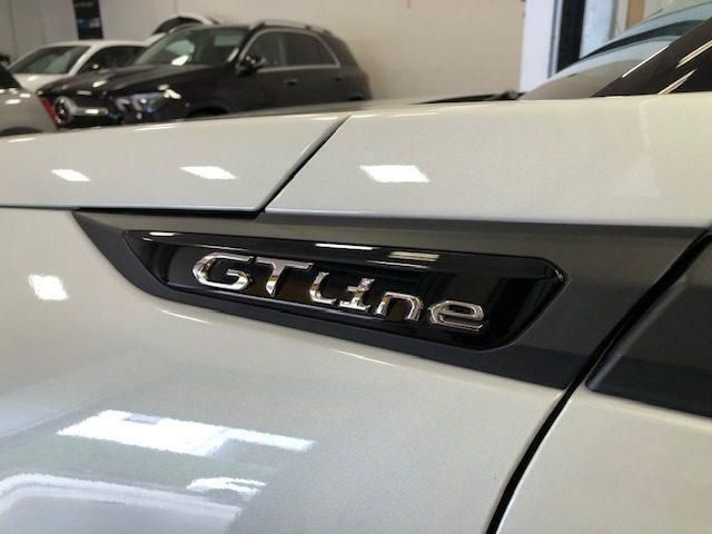 Usata Peugeot 2008 GT-line 131 CV (96 kW) 2020 Bianco SUV