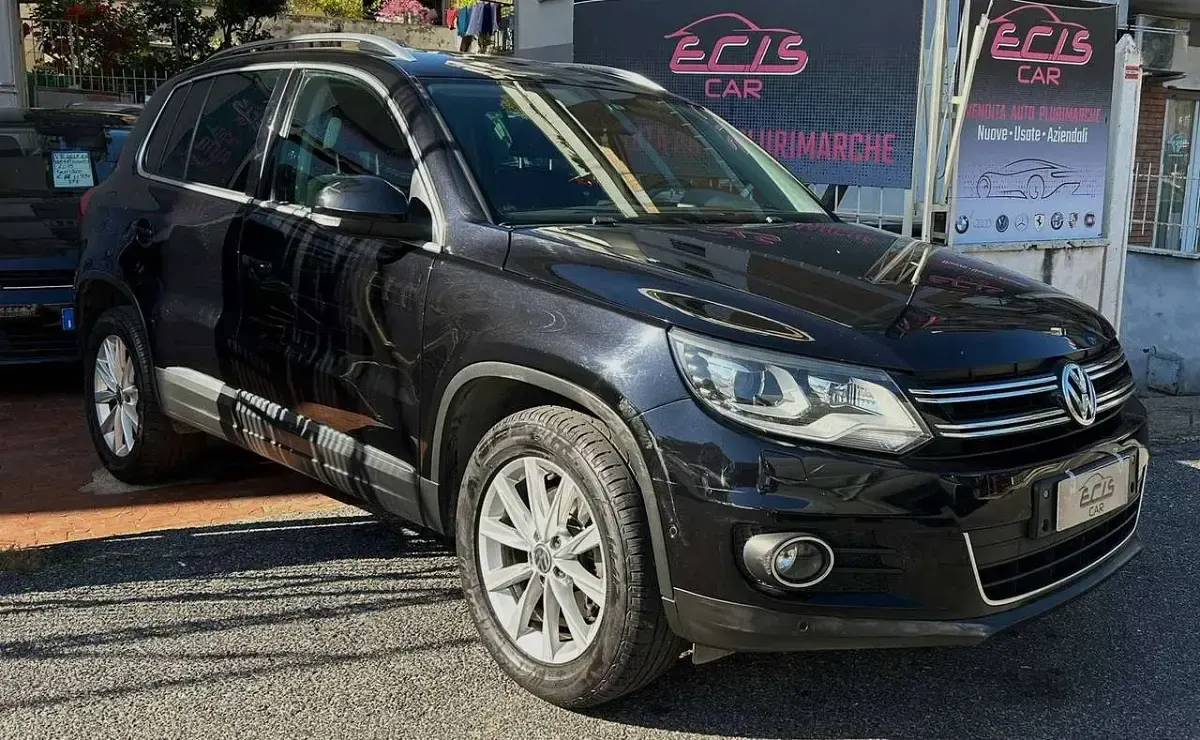 Usata VW Tiguan 140 CV (102 kW) 2012 Nero SUV