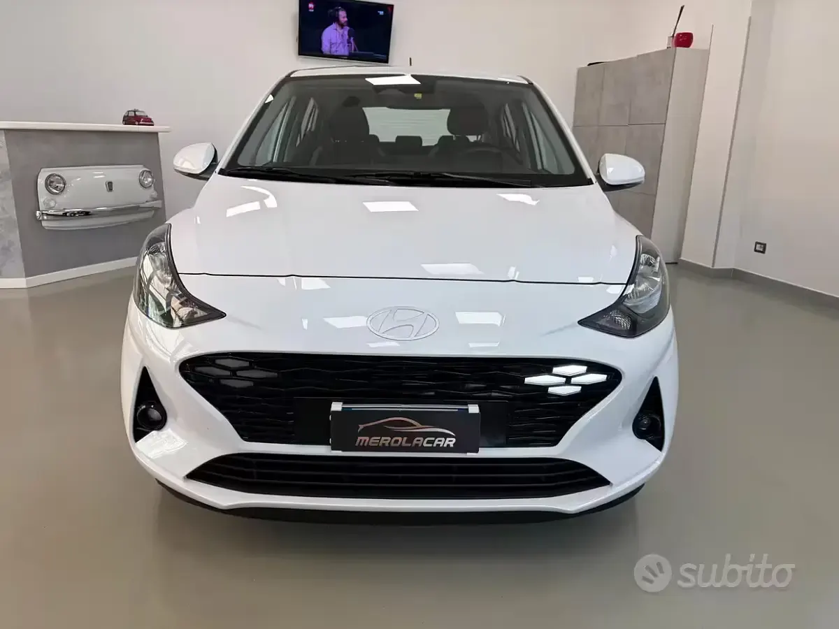 Usata Hyundai i10 63 CV (46 kW) 2025 Bianco Utilitaria