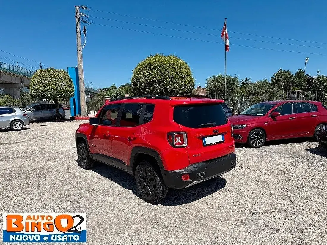 Usata Jeep Renegade Trailhawk 170 CV (125 kW) 2017 Rosso SUV
