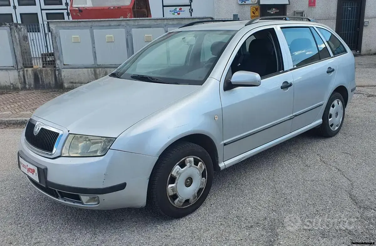 Usata Skoda Fabia 68 CV (50 kW) 2003 Station wagon