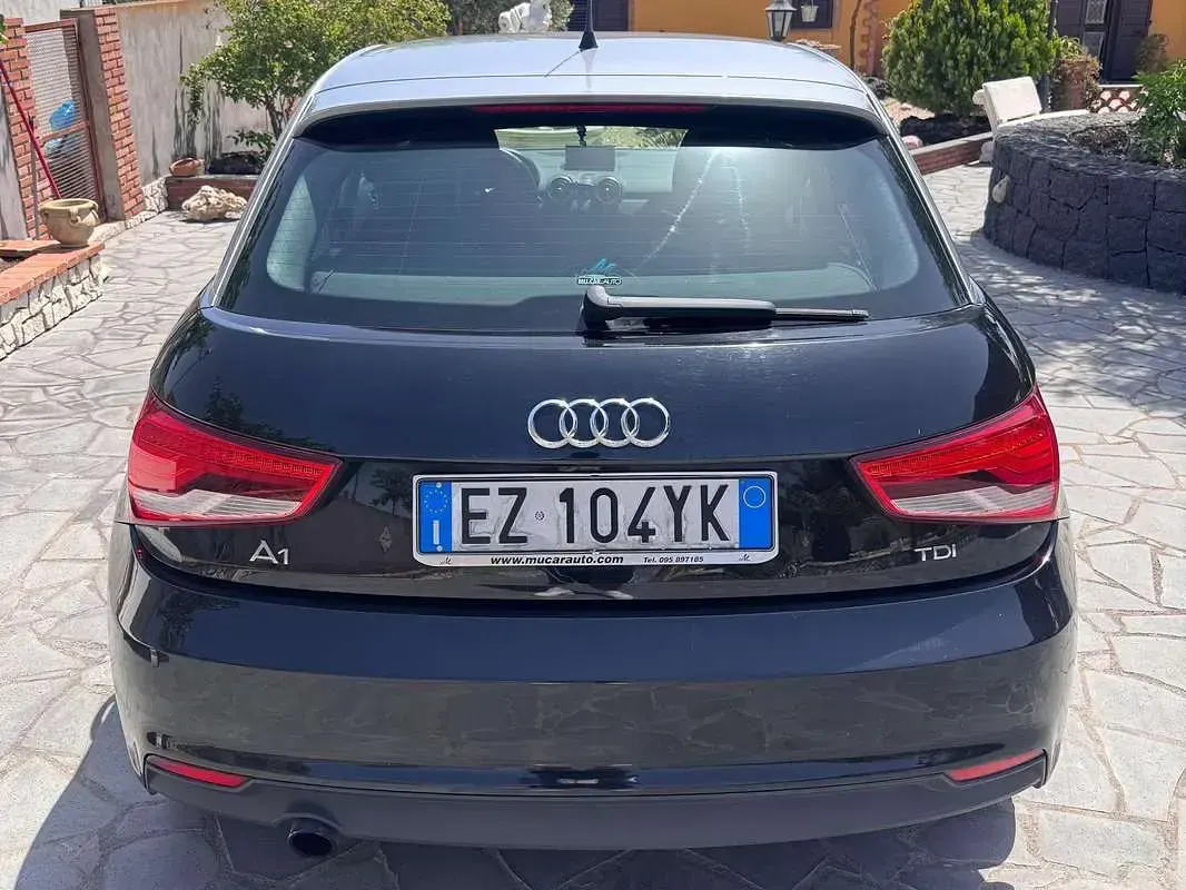 Usata Audi A1 Sportback Ambiente 116 CV (85 kW) 2015 Nero Utilitaria