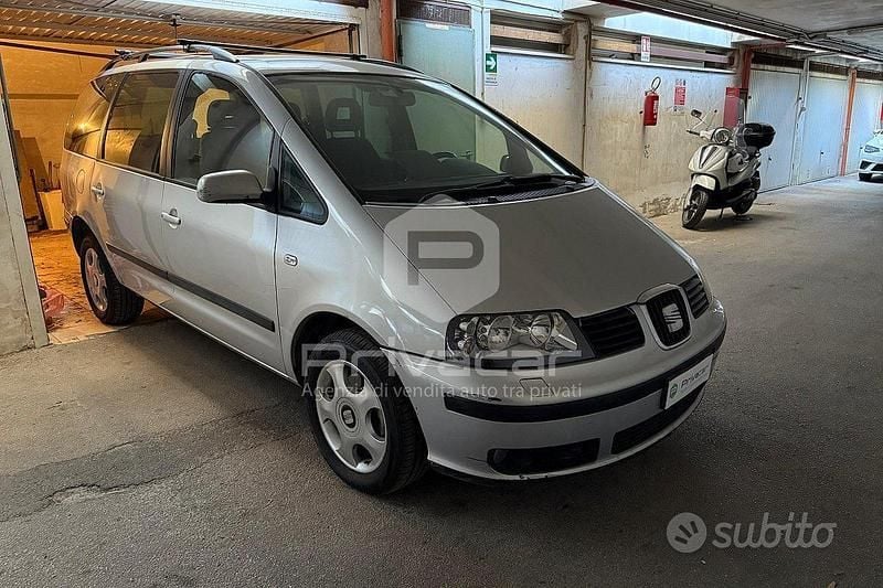 Grigio Usata 2001 Seat Alhambra Sport Monovolume | 2200 € - Immagine 1/4