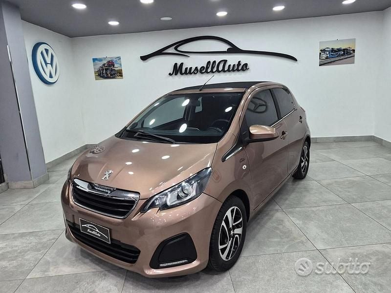 Usata Peugeot 108 69 CV (50 kW) 2014 Marrone Utilitaria
