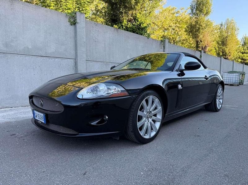 Usata Jaguar XK 256 CV (188 kW) 2008 Nero Cabrio