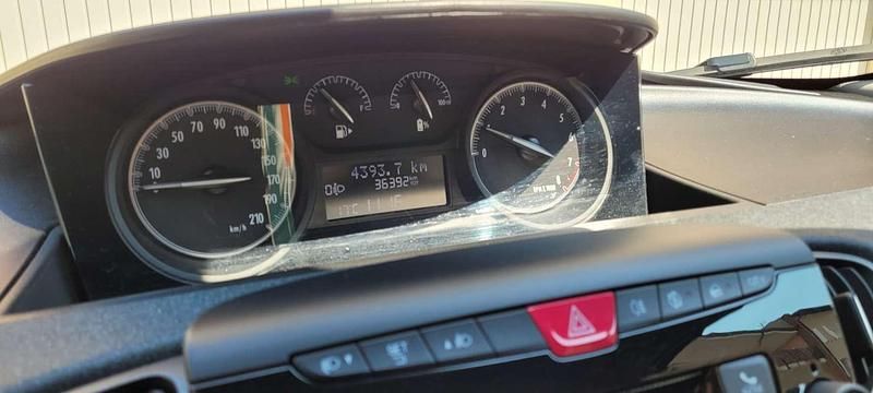 Usata Lancia Ypsilon Silver 69 CV (50 kW) 2021 Rosso Utilitaria