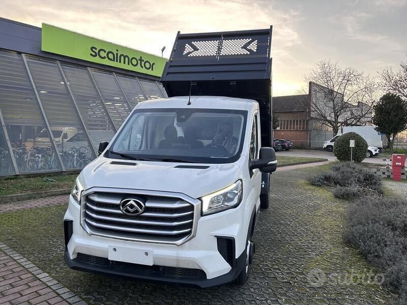 Bianco Nuova 2025 Maxus V90 Furgone | 33.900 € - Immagine 1/4