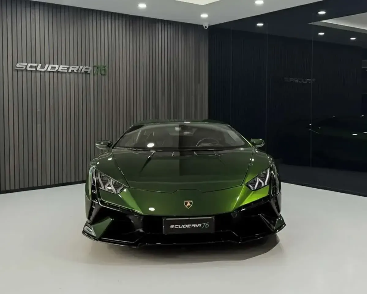 Usata Lamborghini Huracán 639 CV (469 kW) 2024 Verde Coupé