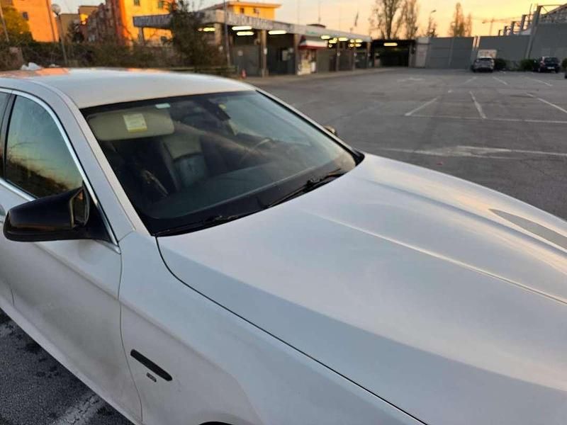 Usata BMW 520 M Sport 184 CV (135 kW) 2011 Bianco Station wagon