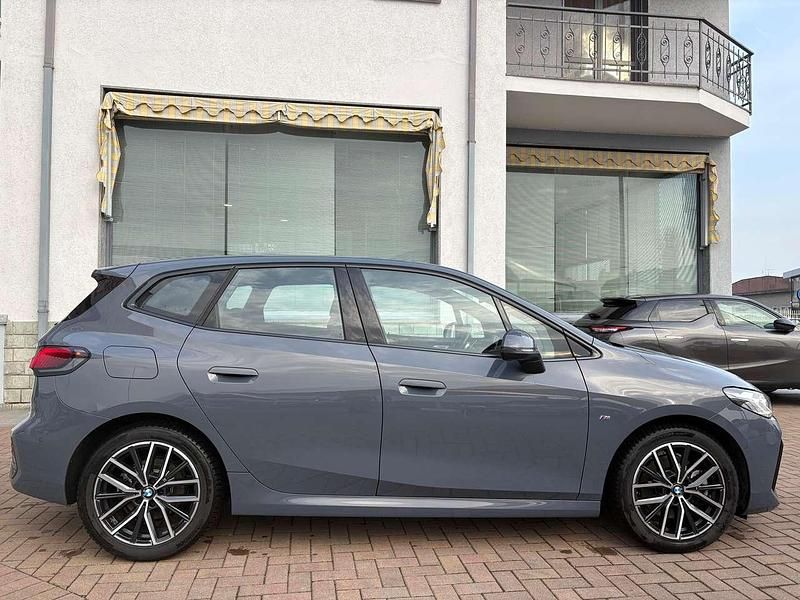 Usata BMW 223 Active Tourer M Sport 197 CV (144 kW) 2023 Grigio Monovolume