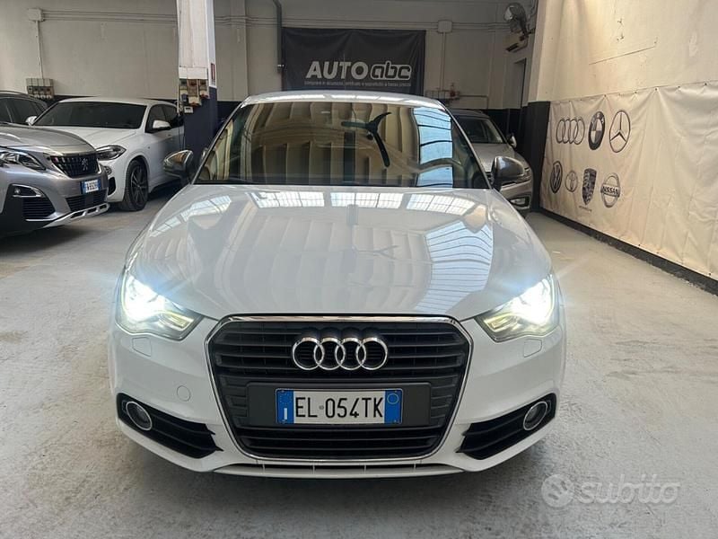 Usata Audi A1 Ambition 105 CV (77 kW) 2012 Bianco Utilitaria