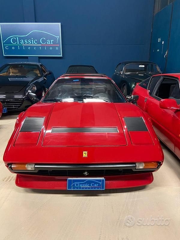 Usata Ferrari 208 220 CV (161 kW) 1984 Rosso Coupé