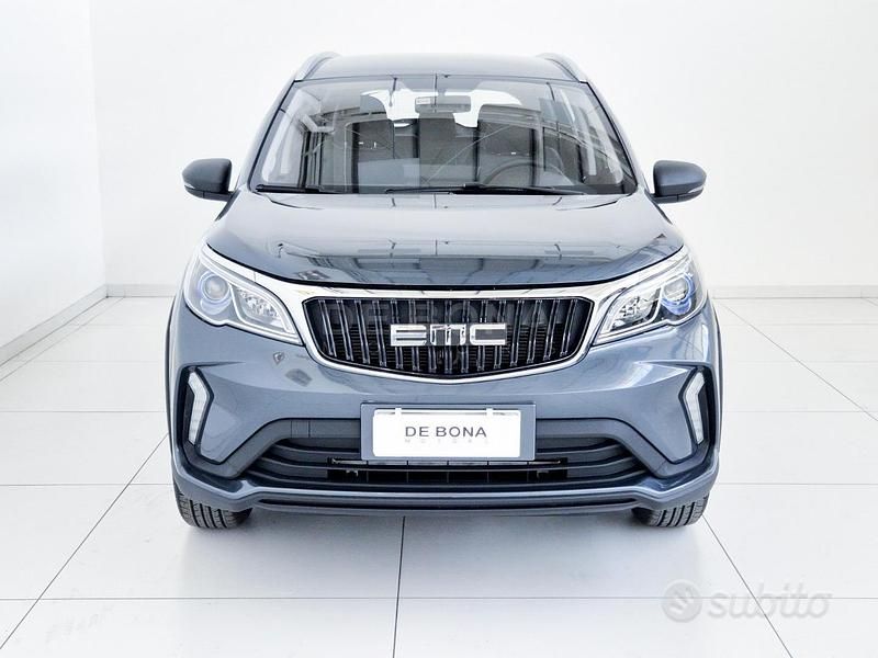 Nuova EMC QUATTRO 103 CV (75 kW) 2025 Grigio SUV