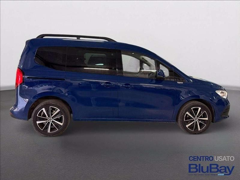 Usata Mercedes 180 Premium 116 CV (85 kW) 2022 Grigio Berlina