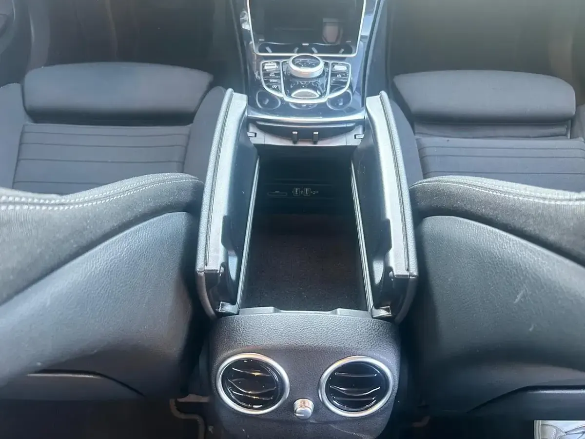 Usata Mercedes C220 194 CV (142 kW) 2021 Argento Berlina