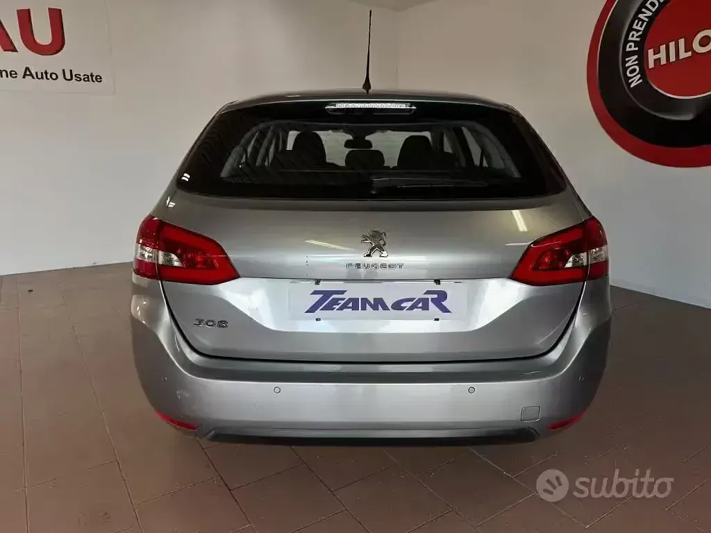 Usata Peugeot 308 Business-Line 102 CV (75 kW) 2019 Grigio scuro Berlina
