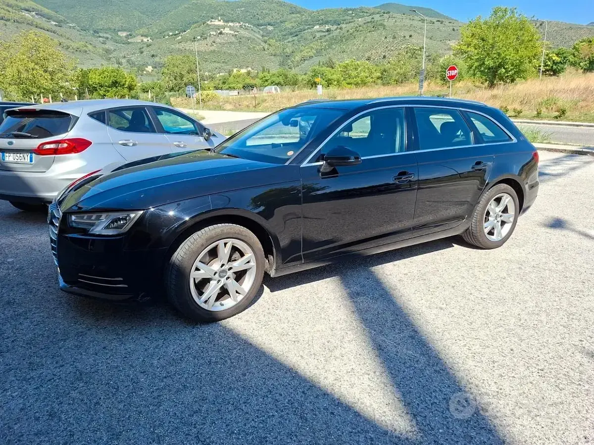 Usata Audi A4 Sport 150 CV (110 kW) 2016 Nero Station wagon