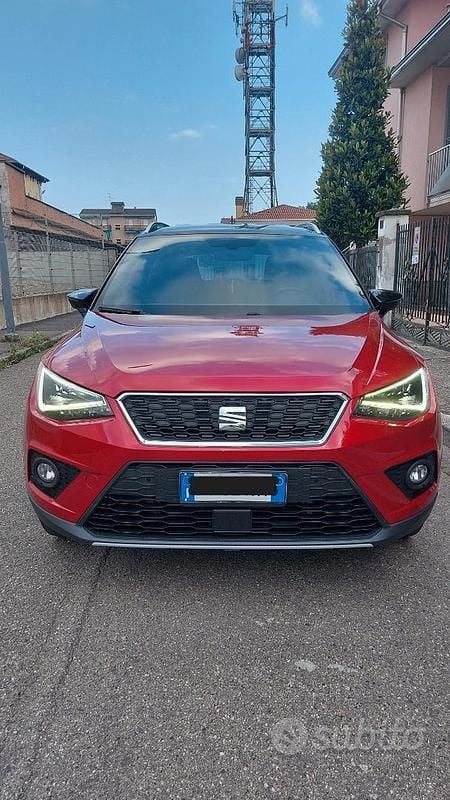 Begagnad Seat Arona FR 90 HK (66 kW) 2019 Röd SUV