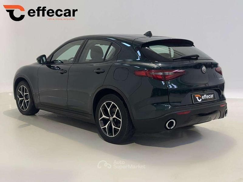 Usata Alfa Romeo Stelvio Executive 190 CV (139 kW) 2020 Verde SUV