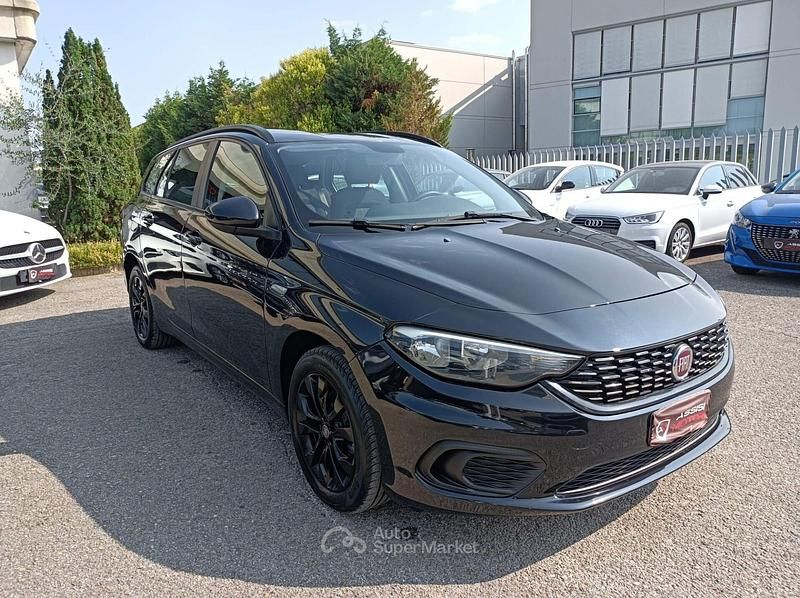 Usata Fiat Tipo S 120 CV (88 kW) 2019 Nero Station wagon