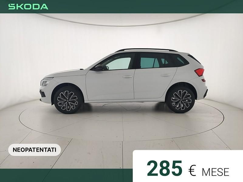 Nuova Skoda Kamiq 116 CV (85 kW) 2025 Grigio graphite metallizzato nero tulipa SUV