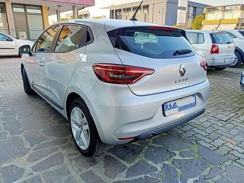 Usata Renault Clio V Business 91 CV (66 kW) 2022 Grigio Berlina