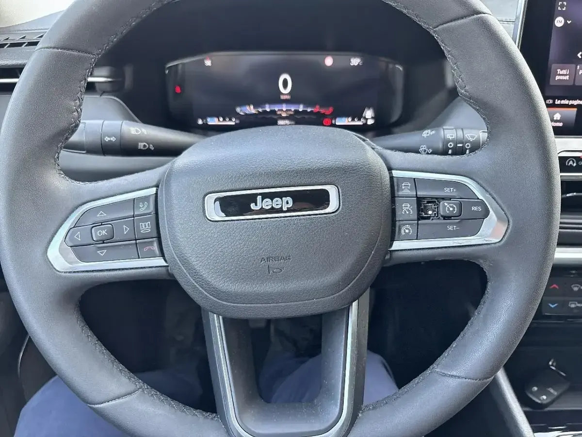 Usata Jeep Compass Limited 131 CV (96 kW) 2023 Grigio SUV