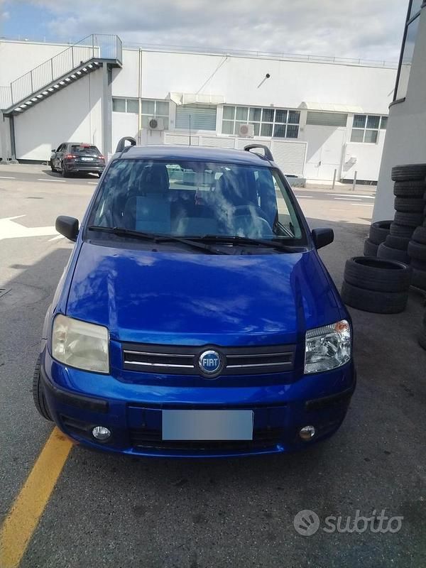 Usata Fiat Panda 60 CV (44 kW) 2006 Blu Utilitaria
