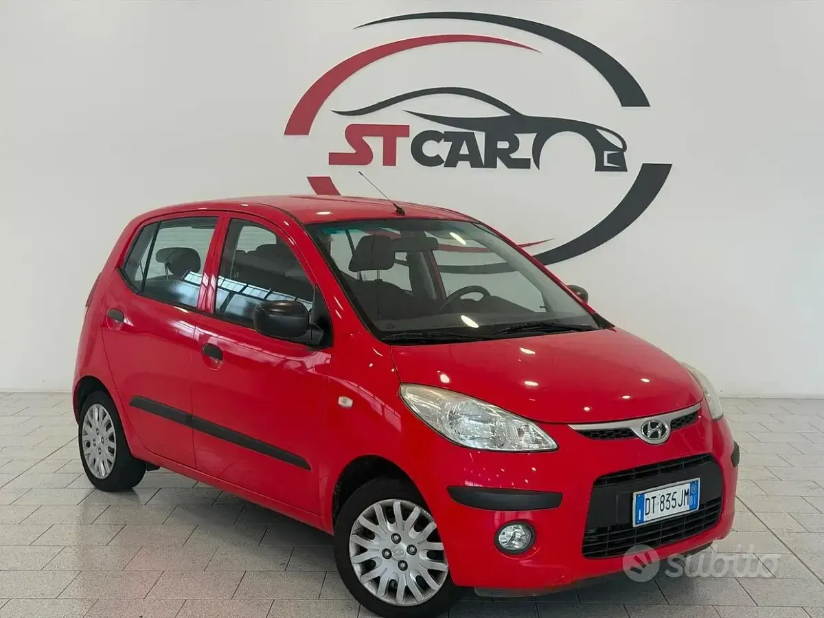 Usata Hyundai i10 Active 66 CV (48 kW) 2009 Rosso Utilitaria