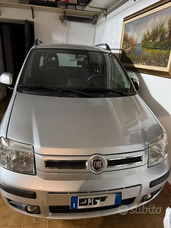 Usata Fiat Panda 69 CV (50 kW) 2017 Grigio Utilitaria