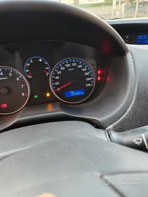 Usata Hyundai i20 2014 Grigio Utilitaria