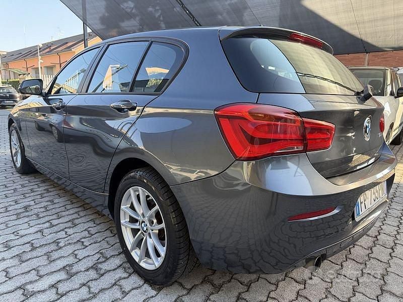 Usata BMW 116 Advantage 109 CV (80 kW) 2018 Grigio Utilitaria
