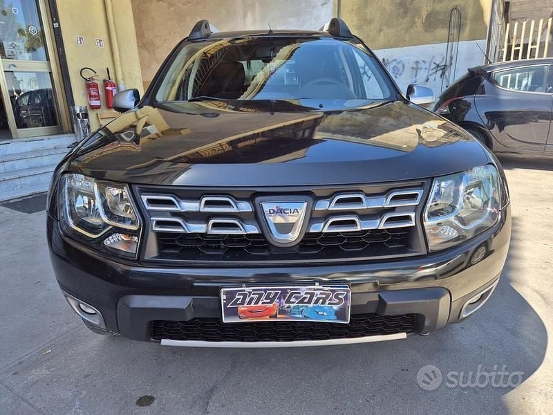 Nero Usata 2014 Dacia Duster Lauréate SUV | 5499 € (Super prezzo) - Immagine 1/2
