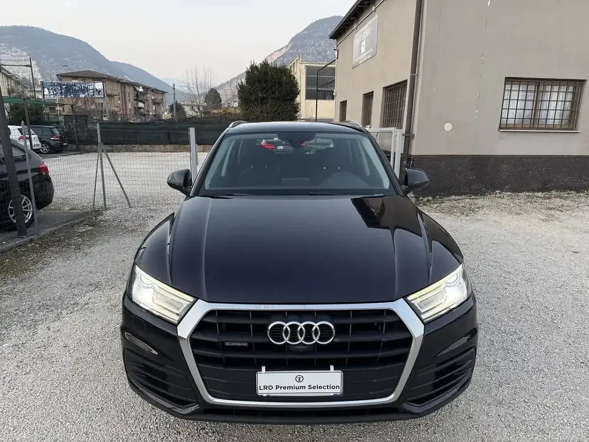 Usata Audi Q5 Ambiente 190 CV (139 kW) 2017 Blu SUV