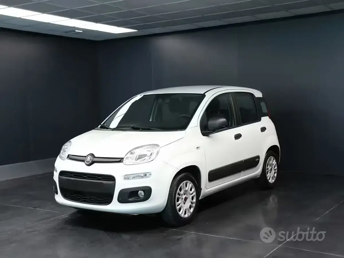 Usata Fiat Panda Easy 69 CV (50 kW) 2017 Bianco Utilitaria