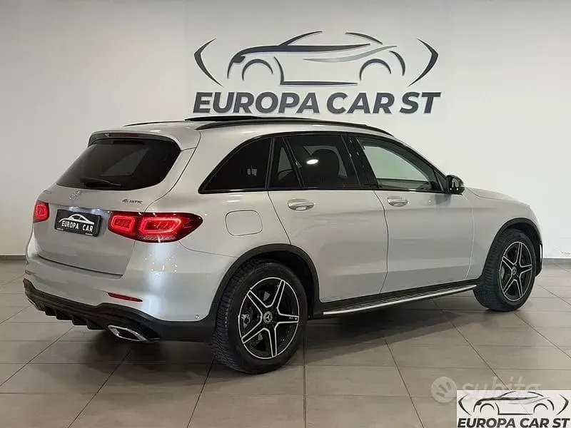 Usata Mercedes GLC220 Premium Plus 194 CV (142 kW) 2020 Grigio SUV
