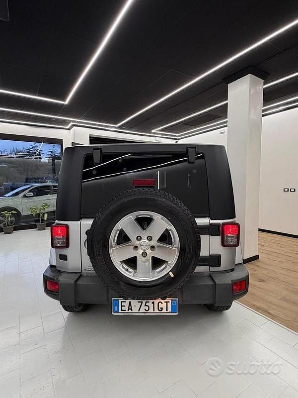 Usata Jeep Wrangler Sahara 2010 Grigio SUV