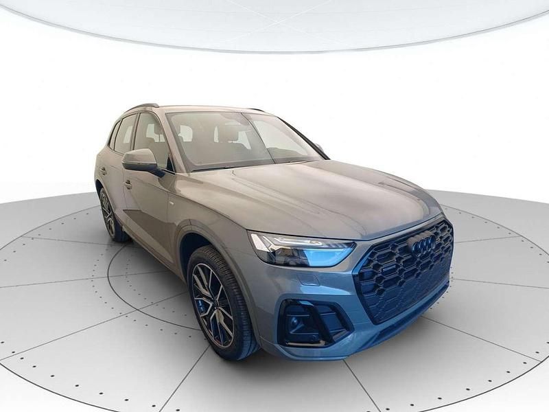 Usata Audi Q5 S-line plus 299 CV (219 kW) 2024 Grigio SUV