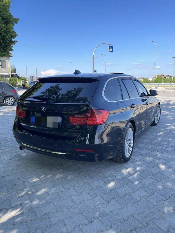 Usata BMW 320 184 CV (135 kW) 2013 Nero Station wagon