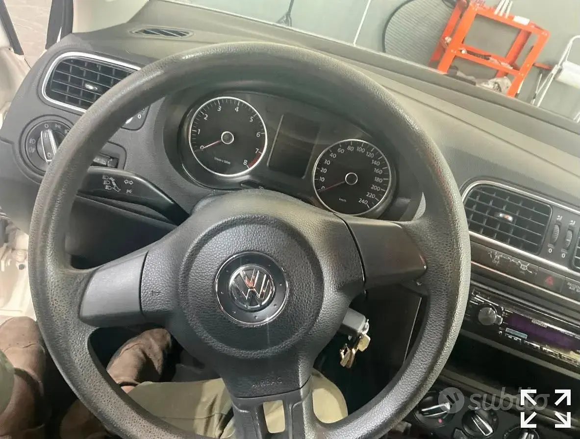 Usata VW Polo 64 CV (47 kW) 2011 Utilitaria