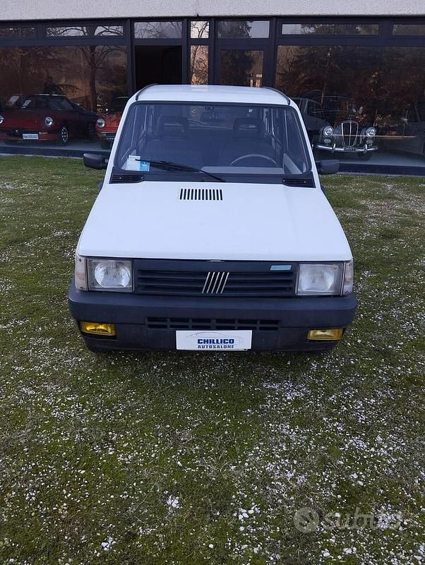 Bianco Usata 1993 Fiat Panda 4x4 Trekking Due volumi | 5200 € - Immagine 1/4