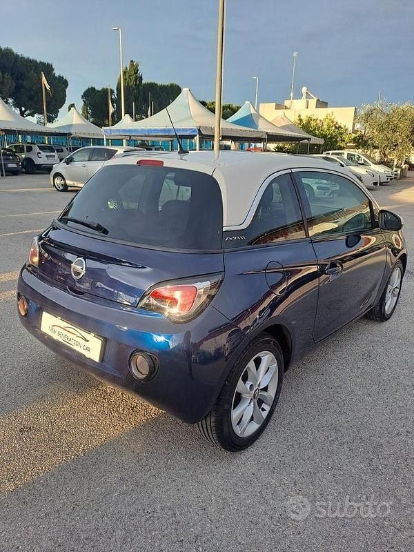 Usata Opel Adam 87 CV (63 kW) 2016 Blu Utilitaria