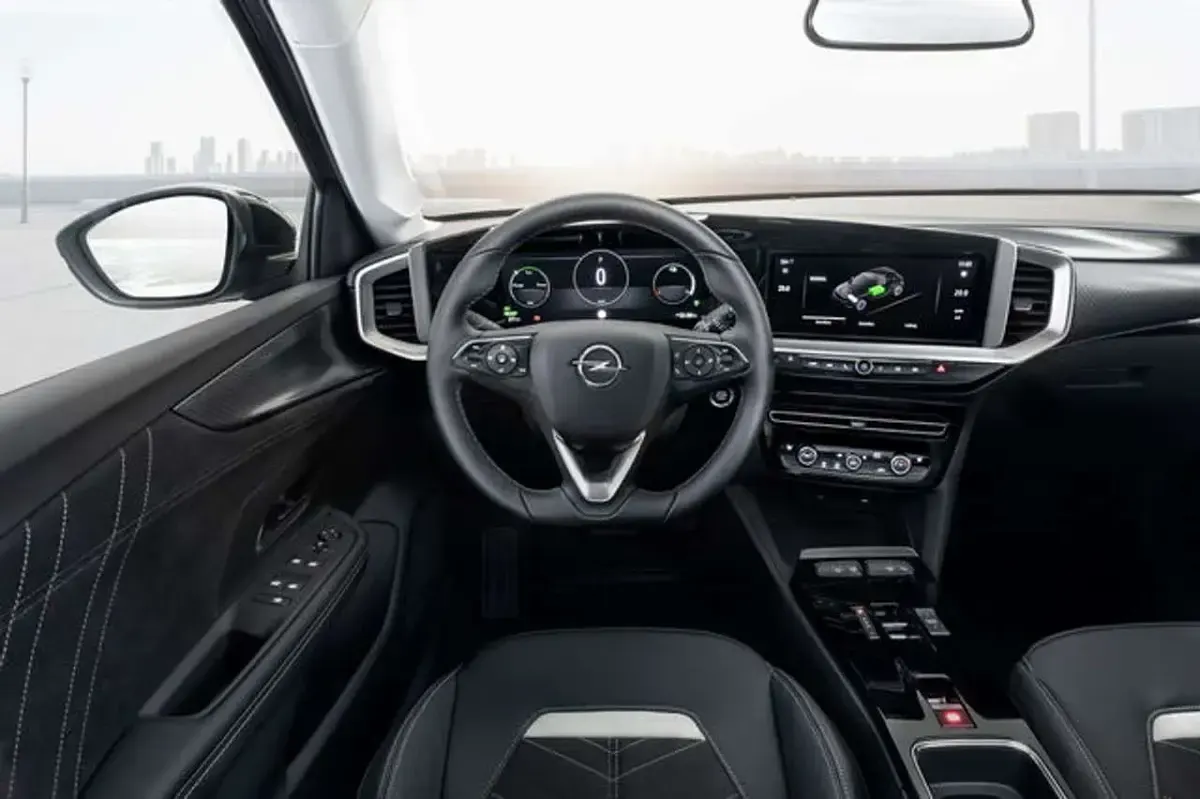 Nuova Opel Mokka Edition 136 CV (100 kW) 2026 Argento SUV