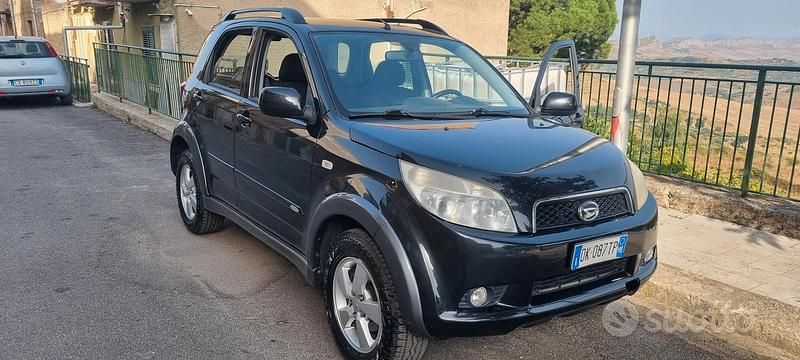 Usata Daihatsu Terios 105 CV (77 kW) 2007 Nero SUV