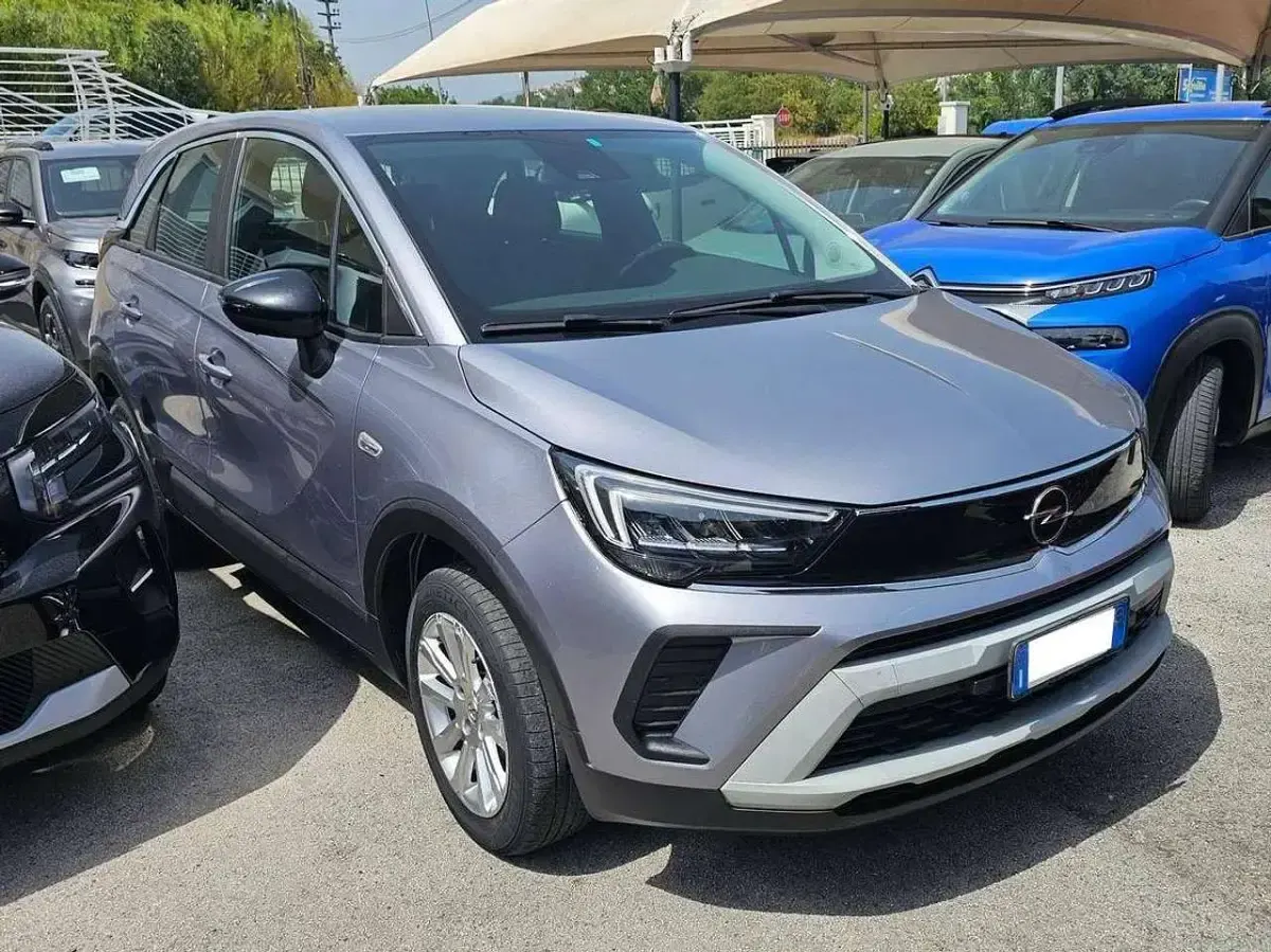 Usata Opel Crossland Elegance 110 CV (80 kW) 2022 Grigio SUV